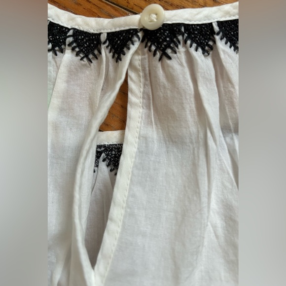 Madewell Embroidered Flutter-Sleeve Top - Picture 3 of 9